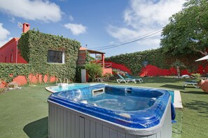 Baignoire à remous extérieure