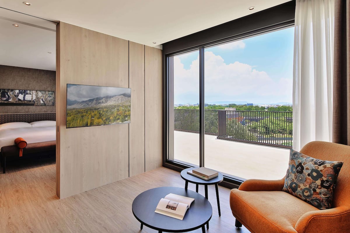 Habitación doble Grand | Cortinas blackout, insonorización, wifi gratis y ropa de cama