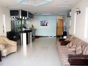 Lobby - Hotel Heaven Heights (Islamabad)