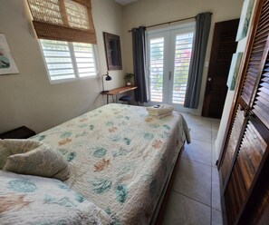 1 chambre, fer et planche à repasser, Wi-Fi, draps fournis