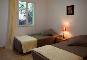 2 Schlafzimmer, Bügeleisen/Bügelbrett, kostenloses WLAN, Bettwäsche