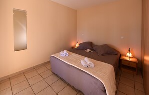 1 bedroom, iron/ironing board, free WiFi, bed sheets