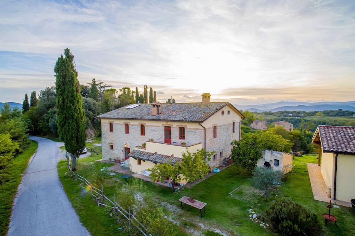 Traditional Apartment (Della Stalla)
