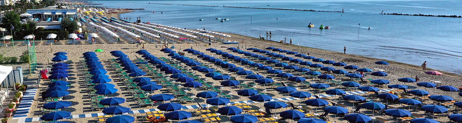 Private beach, white sand, sun-loungers, beach umbrellas