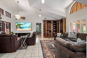 TV, fireplace, DVD player