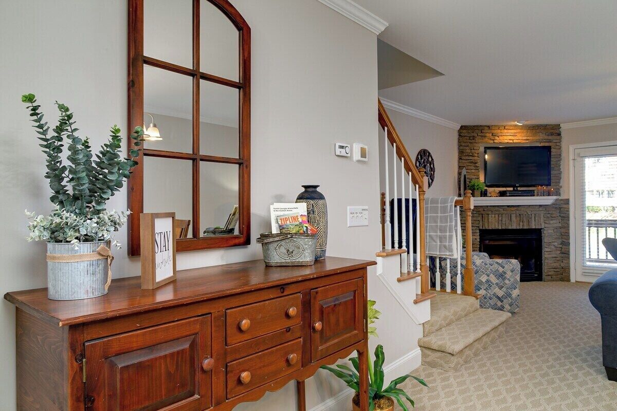 Televisie en een open haard