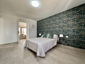 2 Schlafzimmer, Bügeleisen/Bügelbrett, kostenloses WLAN, Bettwäsche