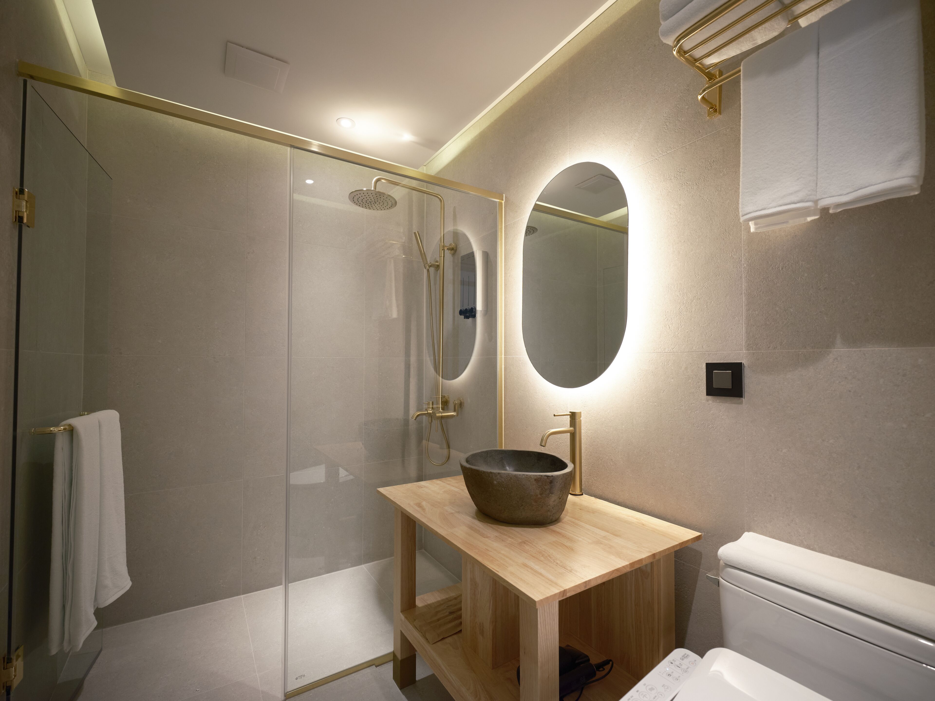 Photo - UH Suite The Seoul