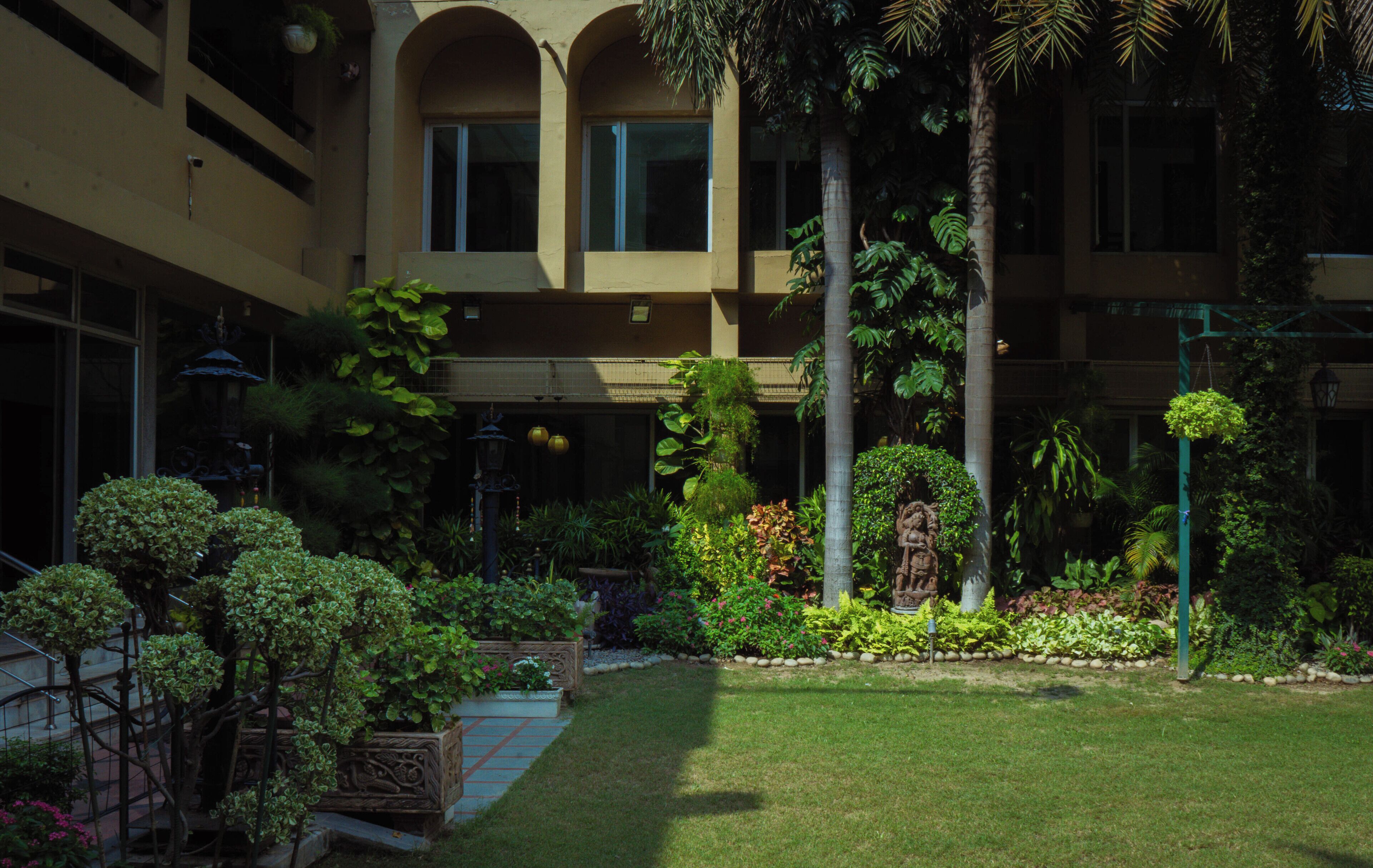 Children’s play area – outdoor