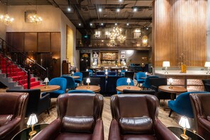 Cocktail bar - Montraj Coach Sukhumvit Bangkok (Bangkok)