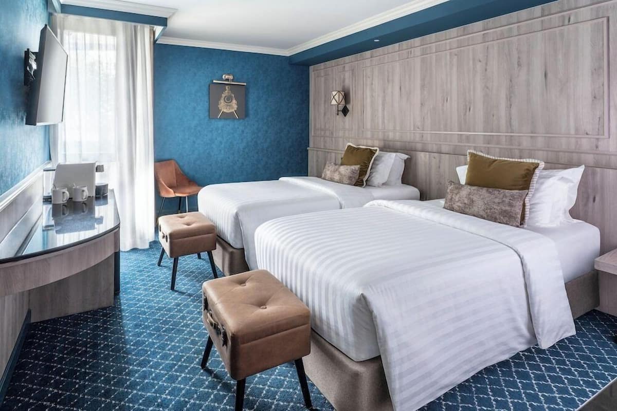 In-room safe, desk, laptop workspace, blackout curtains
