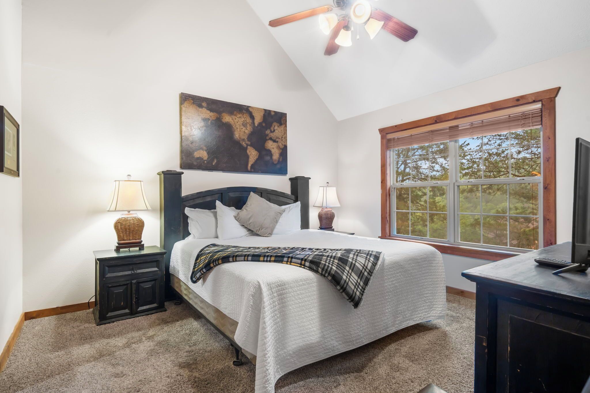 2 bedrooms, iron/ironing board, travel crib, free WiFi