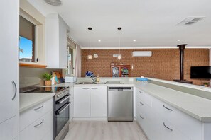 Fridge, microwave, oven, dishwasher