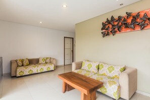Ảnh chưa phân loại, 5 trong số 28 ảnh, nút