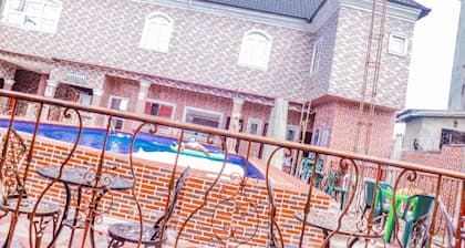 Elite Poolbar & Lodge