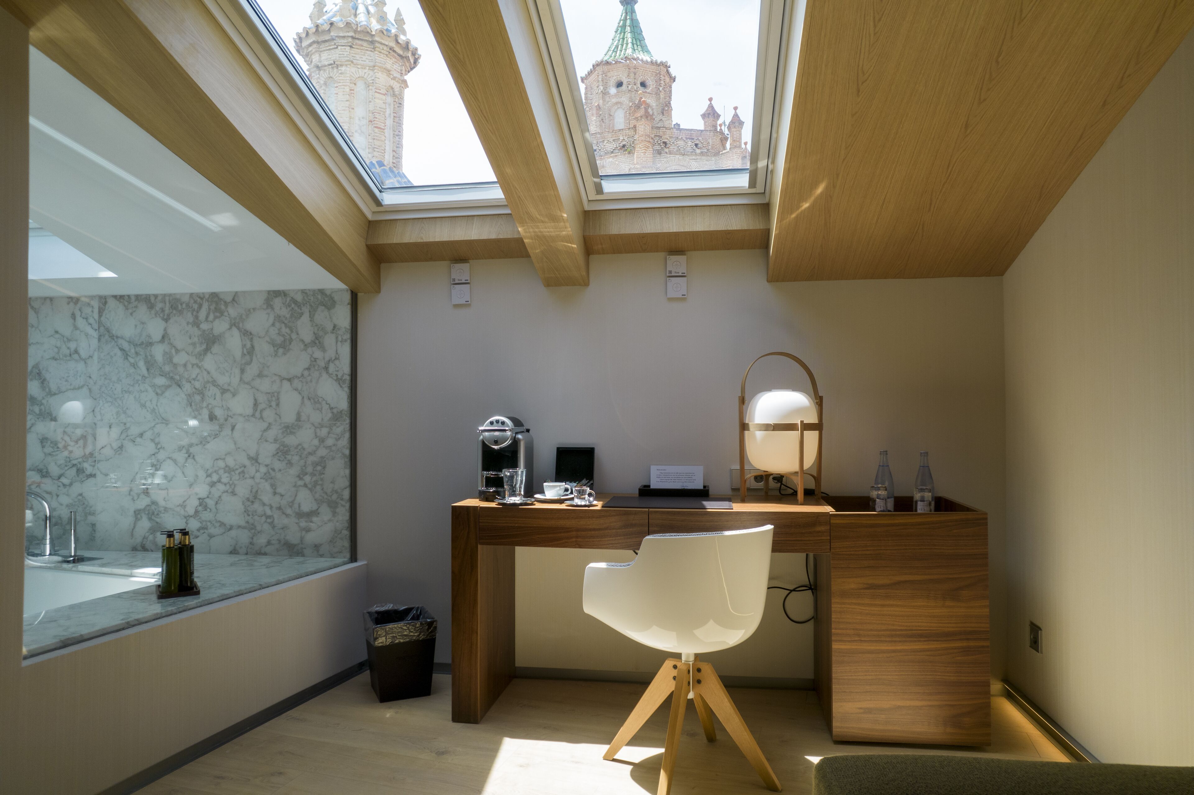 suite | 1 bedroom, down duvets, minibar, in-room safe