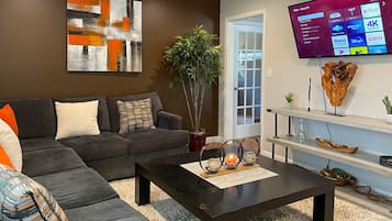 TV connectée, cheminée