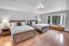6 Schlafzimmer, Bügeleisen/Bügelbrett, kostenloses WLAN, Bettwäsche