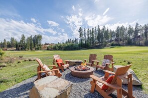 Property grounds - Built for Time Together! Suncadia At It's Best | Greenside Spa + GameRm (Cle Elum)