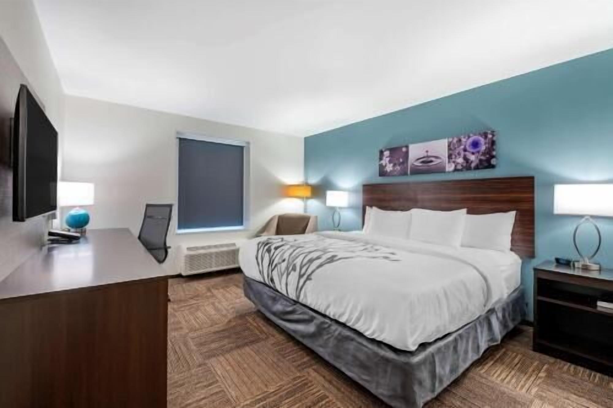 Premium bedding, down comforters, pillowtop beds, individually decorated