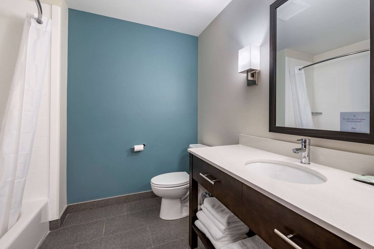 standard room, 2 queen beds, non smoking | premium bedding, down duvets, pillow-top beds, individually decorated