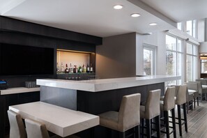 Bar (on property) - Residence Inn by Marriott New Brunswick Tower Center Blvd (East Brunswick)