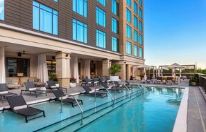 Outdoor pool, cabanas (surcharge) - Thompson Savannah, by Hyatt (Savannah)