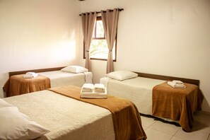 6 bedrooms, iron/ironing board, bed sheets - Sítio Cinematográfico Para Temporada (Boituva)