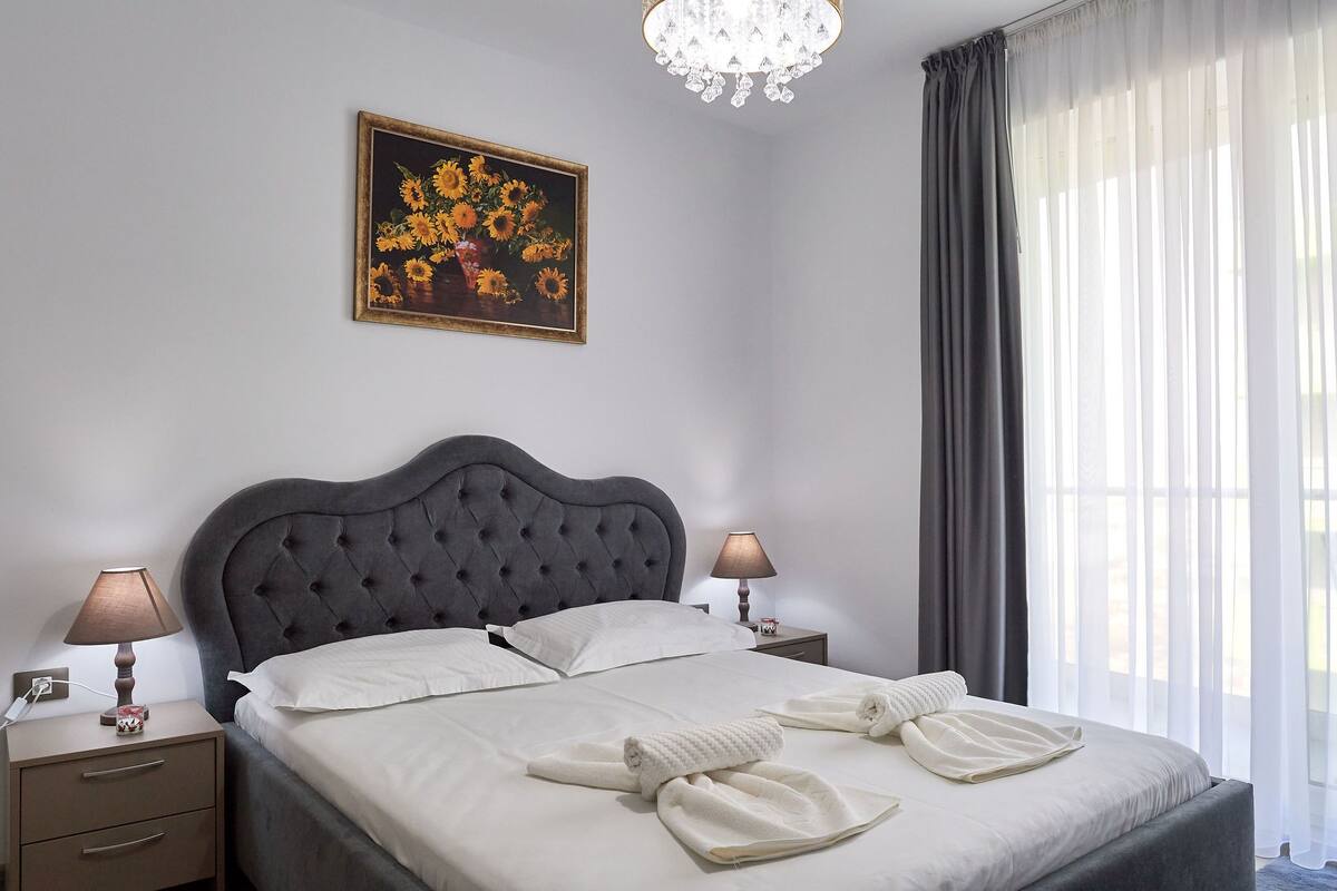 Luxury Apartment