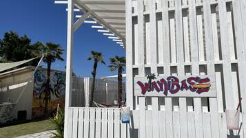 Private Vacation Home, Non Smoking, Morning Cruise included | Terrace/patio