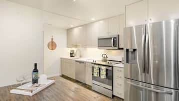 Condo (Aspen Mountain Condominiums 1C) | Private kitchen | Full-sized fridge, microwave, oven, cookware/dishes/utensils