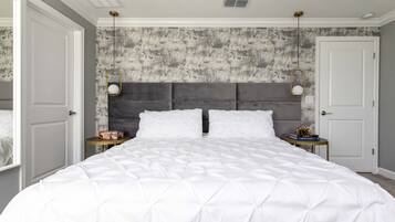 4 bedrooms, desk, iron/ironing board, travel crib