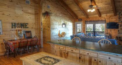 LOG HOME ON THE FRIO RIVER