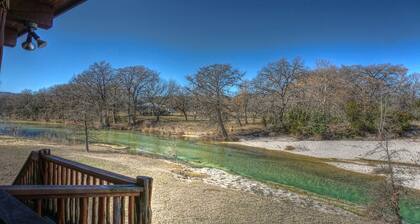 LOG HOME ON THE FRIO RIVER