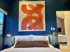 1 bedroom, iron/ironing board, internet, bed sheets