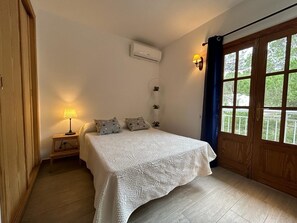 3 chambres, fer et planche à repasser, Wi-Fi