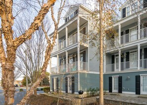Exterior - Pool and 3.5 blocks to the beach. Rehoboth/Dewey House.  (Rehoboth Beach)