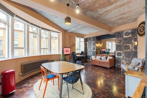 Interior - GuestReady - Modern 1BR In Clerkenwell (London)