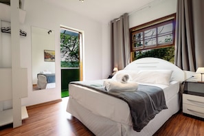 Habitación junior | Insonorización, wifi gratis y ropa de cama 