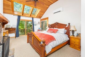 4 slaapkamers, een strijkplank/strijkijzer, wifi, beddengoed