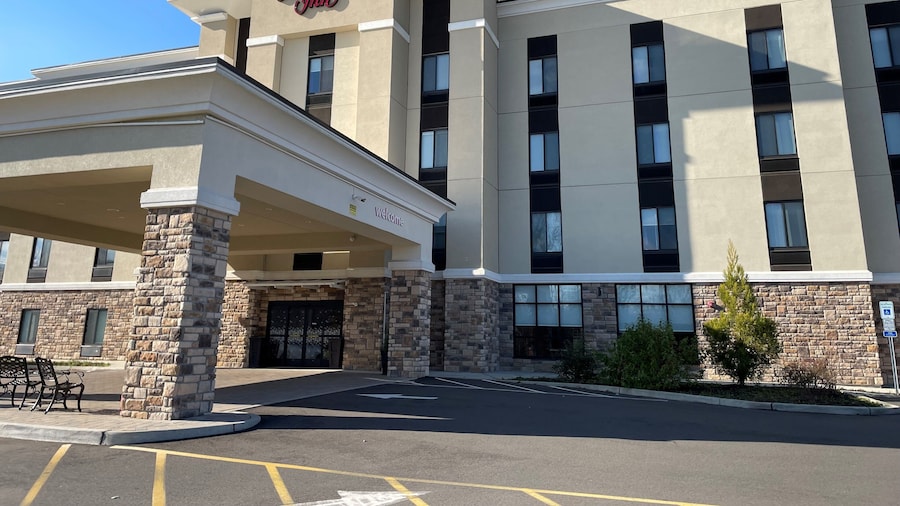 Hampton Inn Old Bridge