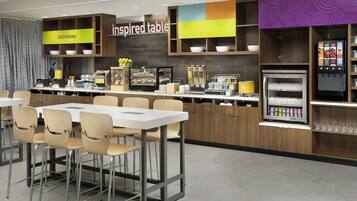 Free daily buffet breakfast