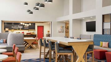 Desayuno buffet incluido todos los días