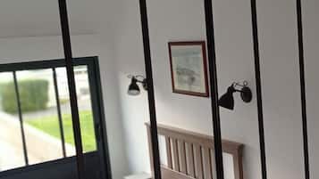 2 Schlafzimmer, Bügeleisen/Bügelbrett, Reisekinderbett, kostenloses WLAN