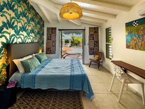 4 bedrooms, desk, iron/ironing board, travel cot - Design Villa 4-star with Private Pool & Jacuzzi – Tropical Garden – St-François (Saint-François)