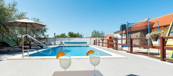 Holiday Home Vesna with pool and children area