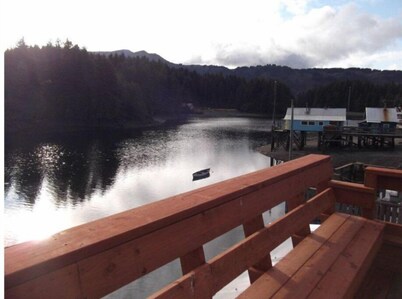 WATERFRONT SUITE RENTAL