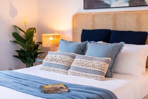 3 bedrooms, iron/ironing board, travel cot, WiFi