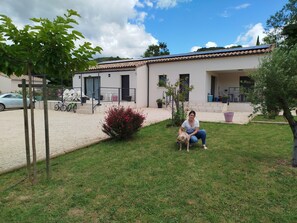 Property grounds - Gîte au couchant 60m2 2 chambres 5 pers 300m de la plage tout confort air-conditioned (Saint-Martin-d'Ardèche)