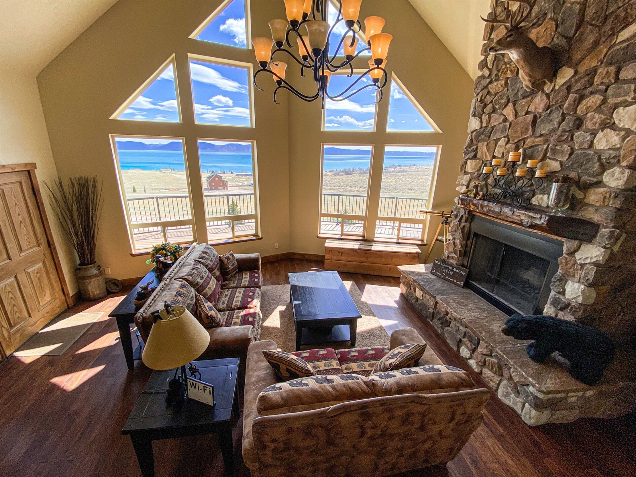 Lunt Lodge | 6 Bed, 5 Bath